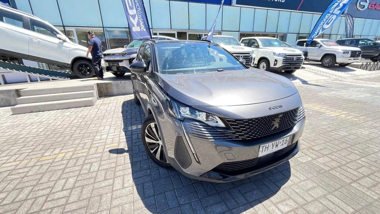 Suv Peugeot 5008