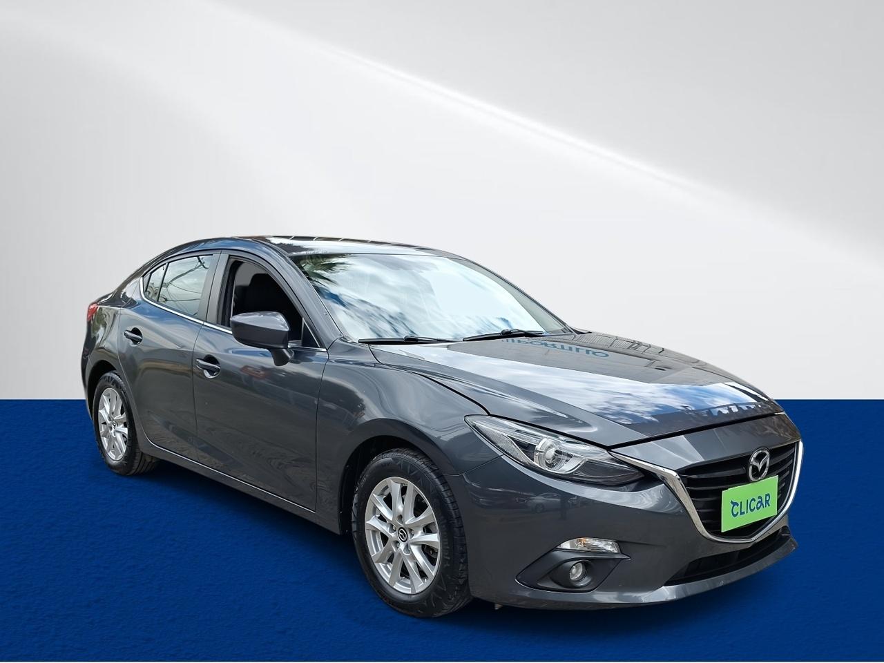 Automovil Mazda 3
