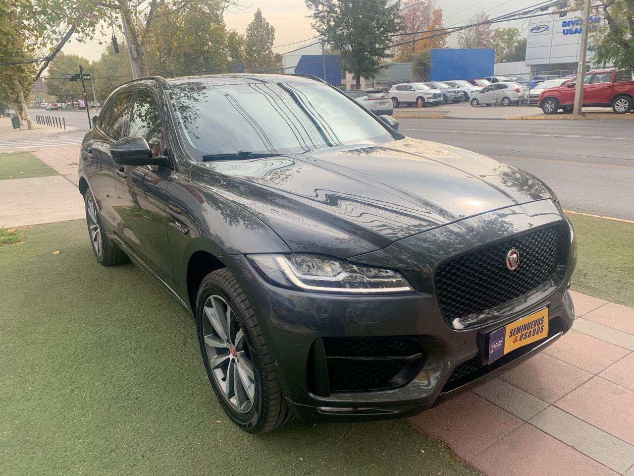 Station Wagon Jaguar F-pace