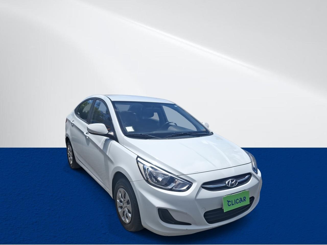 Automovil Hyundai Accent Sedan