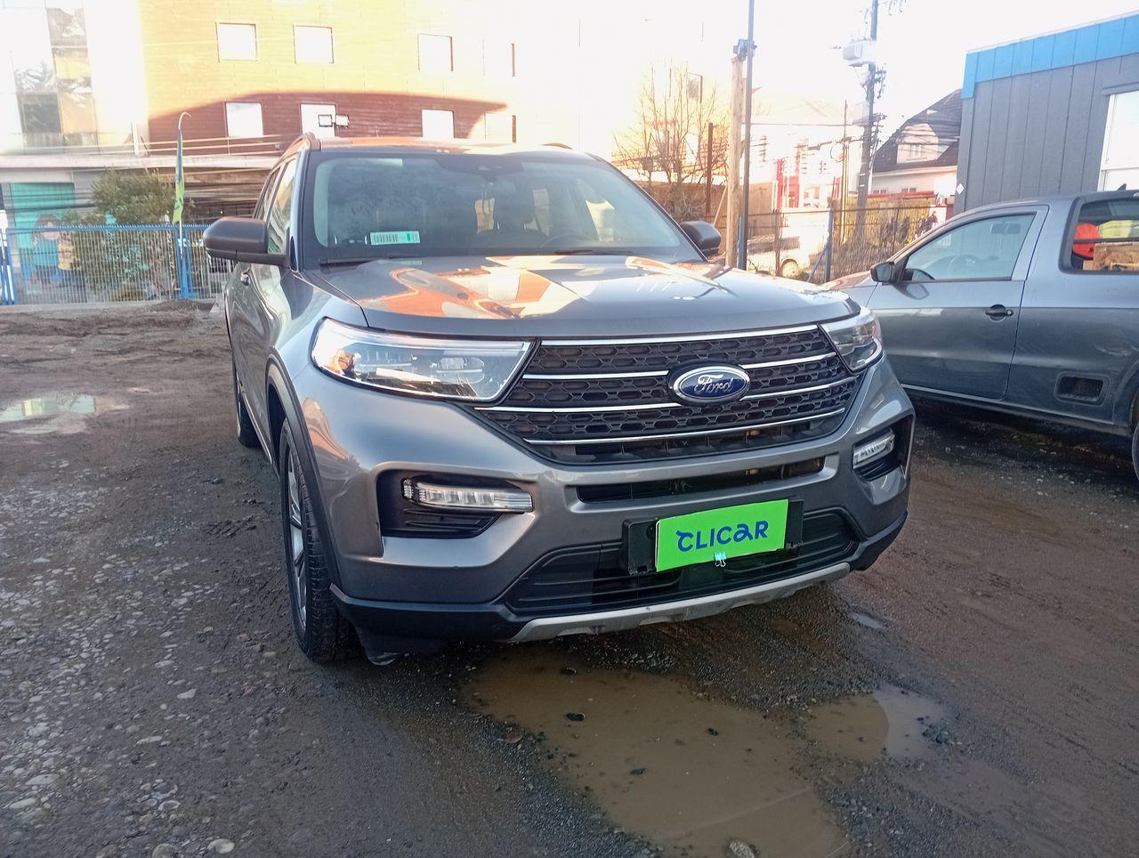 Station Wagon Ford Explorer