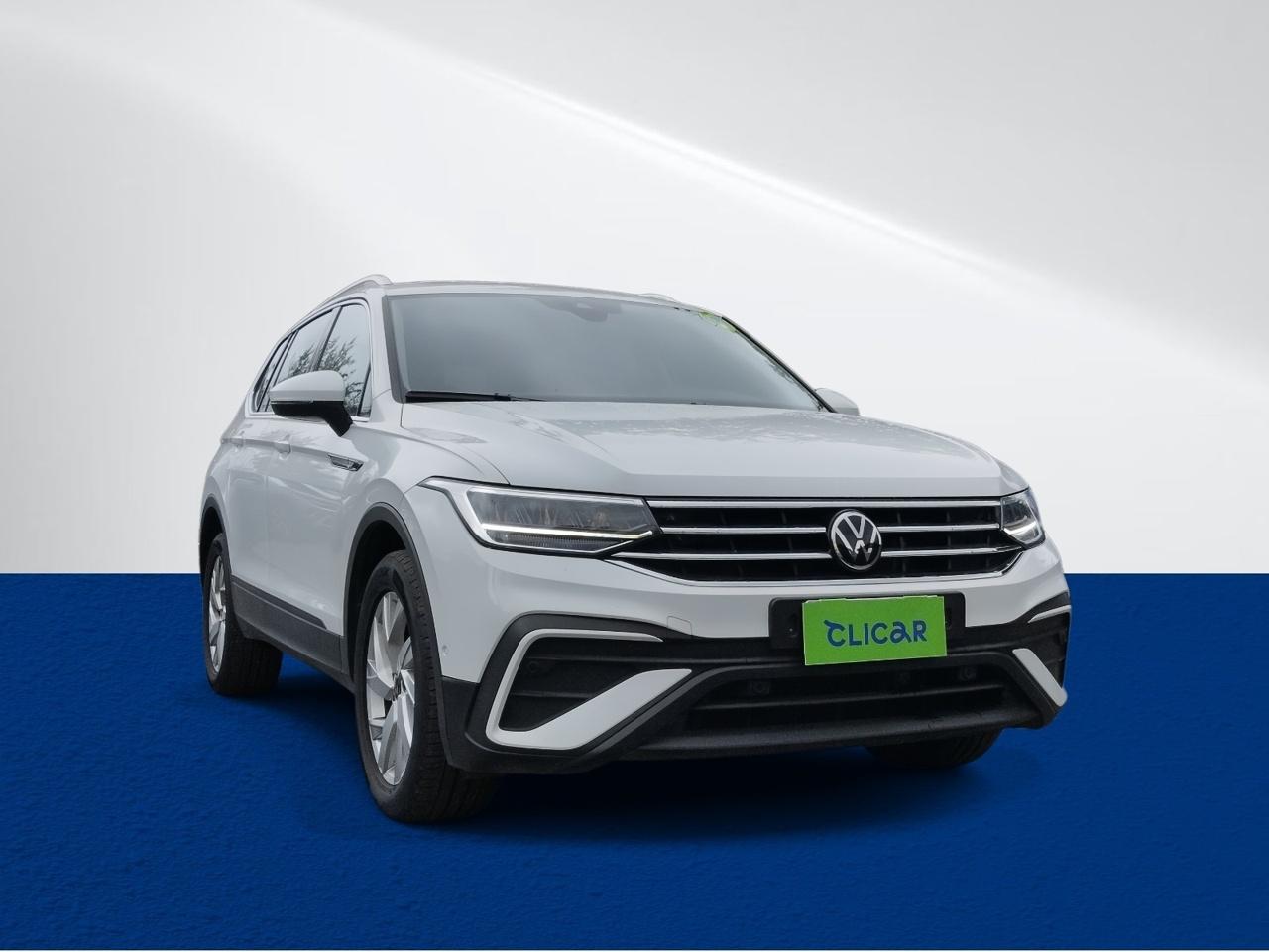 Station Wagon Volkswagen Tiguan